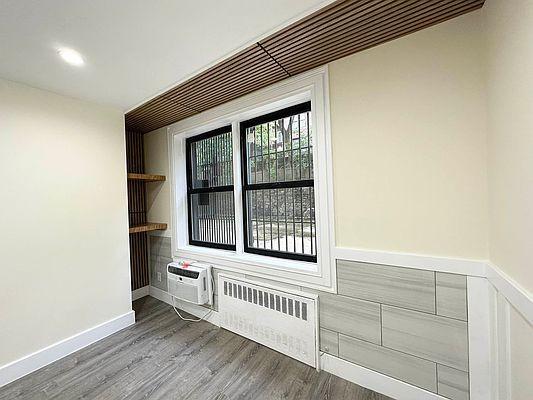 Building Photo - 2 bedroom in Bronx NY 10463