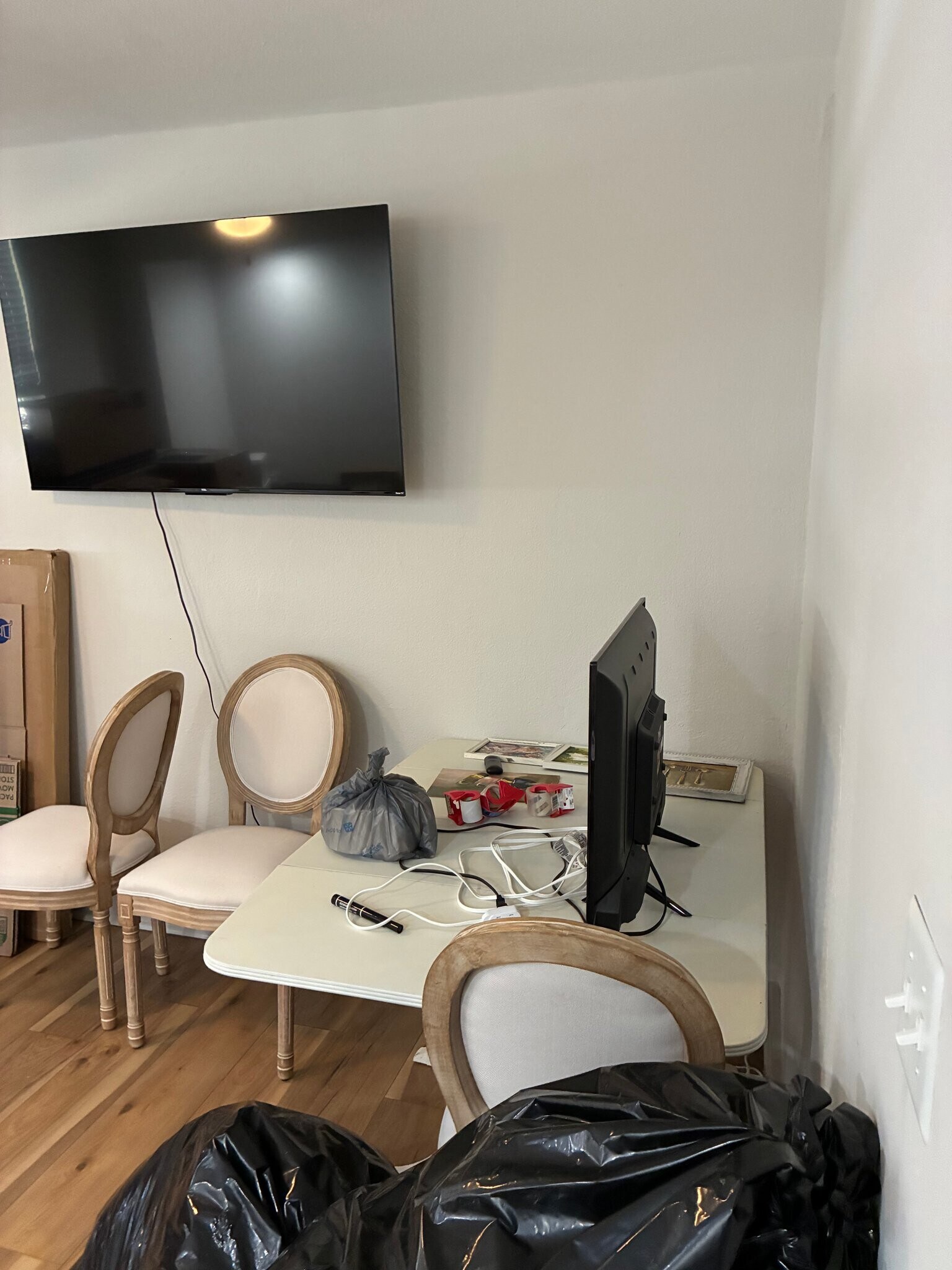 Building Photo - 528 N Royal Ave