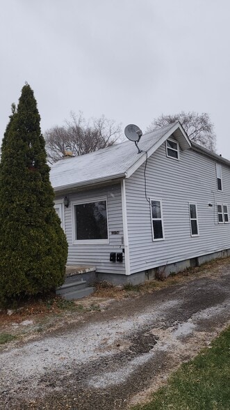 Building Photo - 23156 Bolam Ave