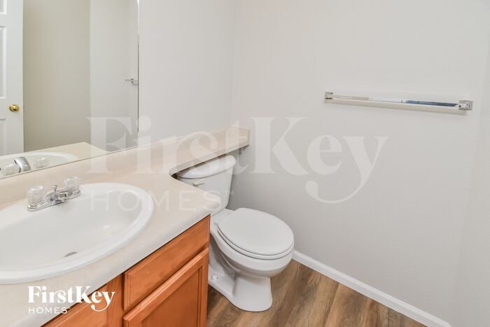 Building Photo - 5660 Rose Ridge Ln