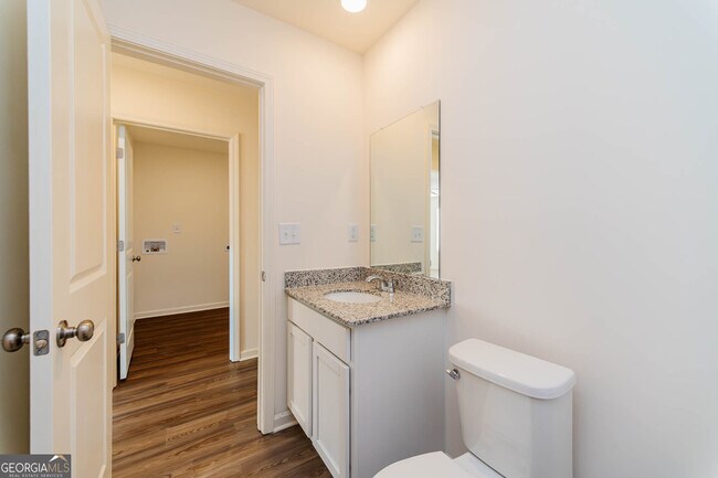 Building Photo - 307 Gazebo Dr