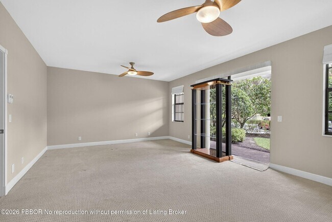 Building Photo - 803 del Sol Cir