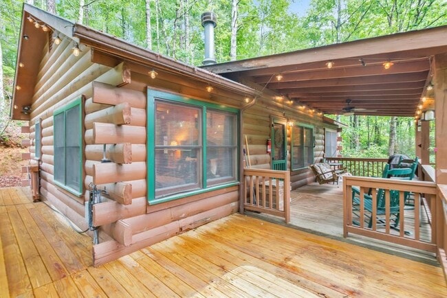 Building Photo - 9 Briar Creek Rd