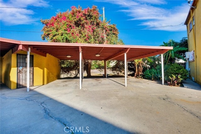 Building Photo - 14815 Lemoli Ave