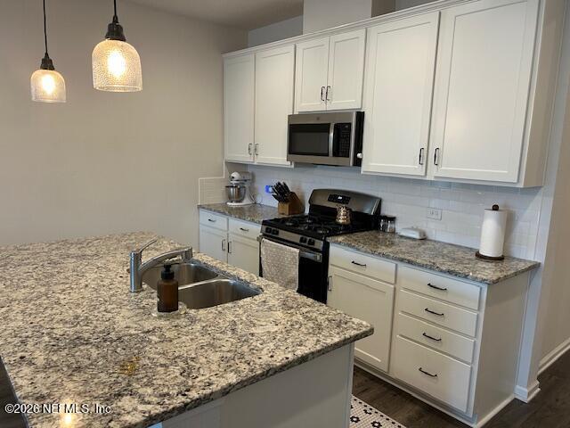 Building Photo - 2905 Farmall Dr