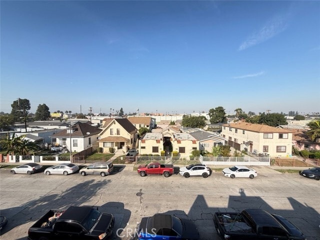 Building Photo - 932 W 74th St