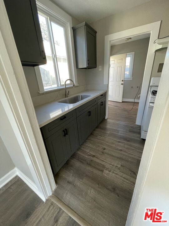 Building Photo - 225 S Prospect Ave