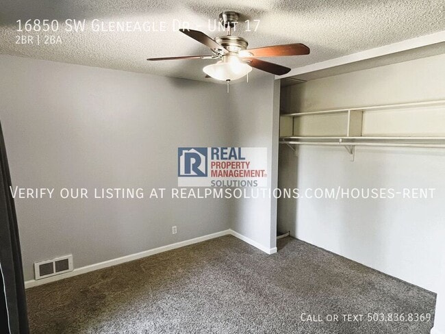 Building Photo - 16850 SW Gleneagle Dr