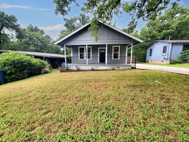 Building Photo - 5501 Downs Dr