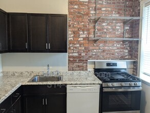 Building Photo - 2918 Louisiana Ave