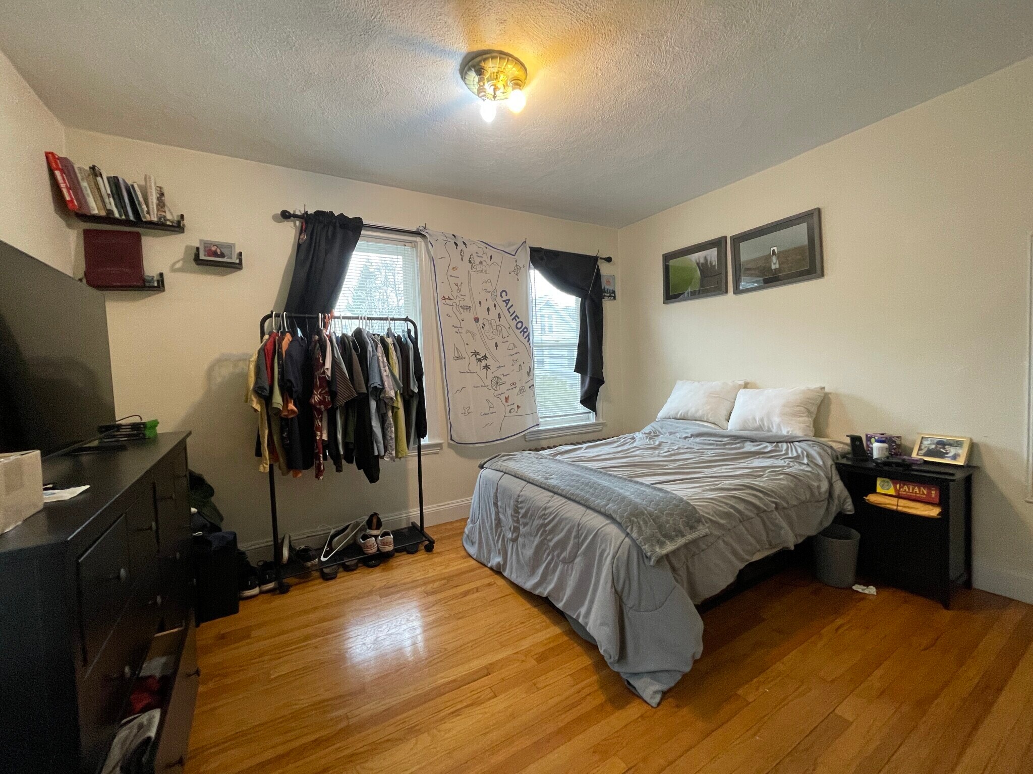 Building Photo - 67 Fairbanks St