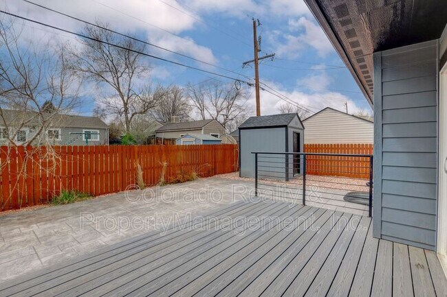 Building Photo - 2581 S Hazel Ct