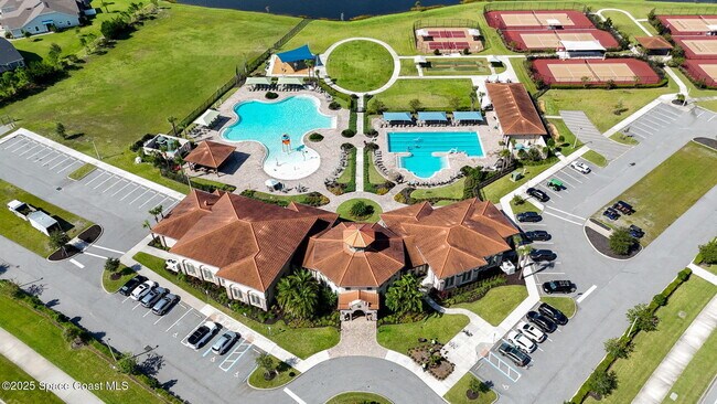 Building Photo - 2718 Addison Dr