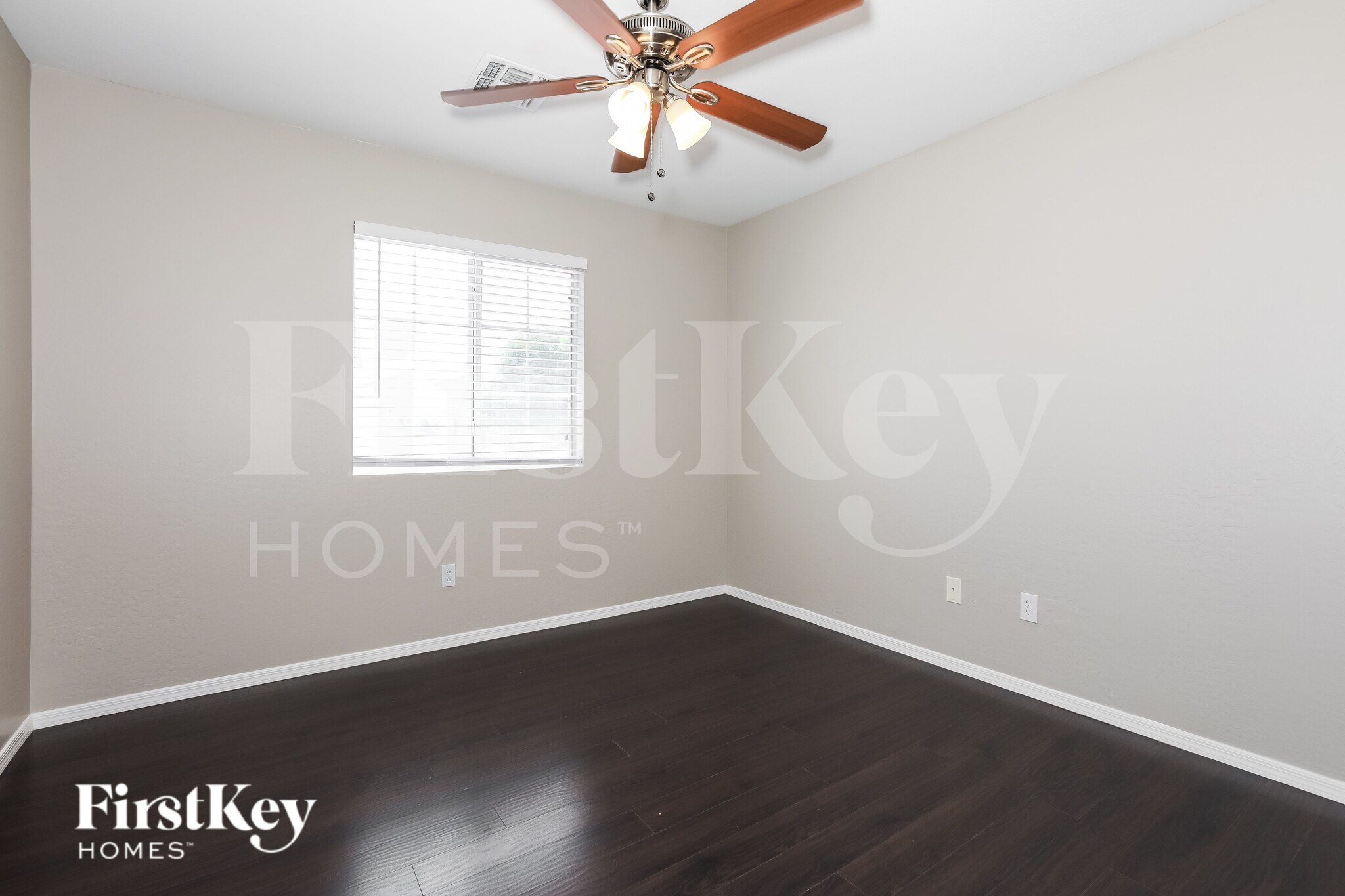 Building Photo - 31351 N Blackfoot Dr