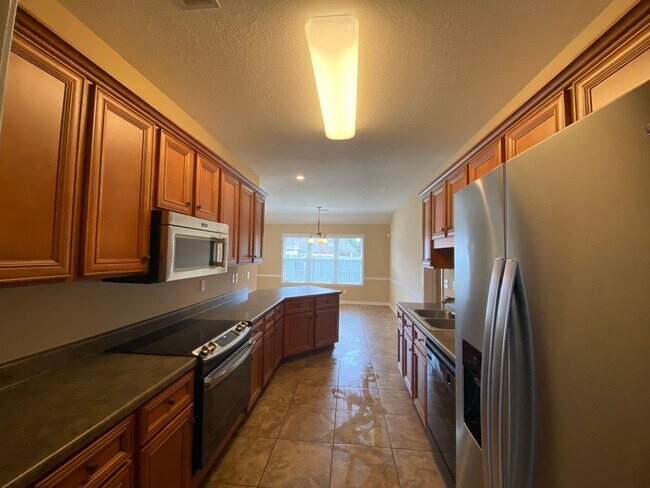Building Photo - BARTLETT RENTAL HOME 3 BEDROOM 2 BATHROOM WITH FENCED BACKYARD