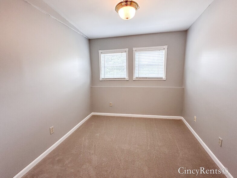 Building Photo - 2126 Fulton Ave