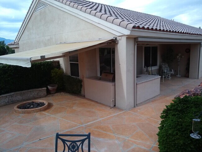 Building Photo - 39354 Falconwood Ct