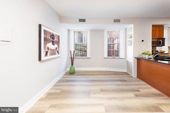Building Photo - 1706 U St NW