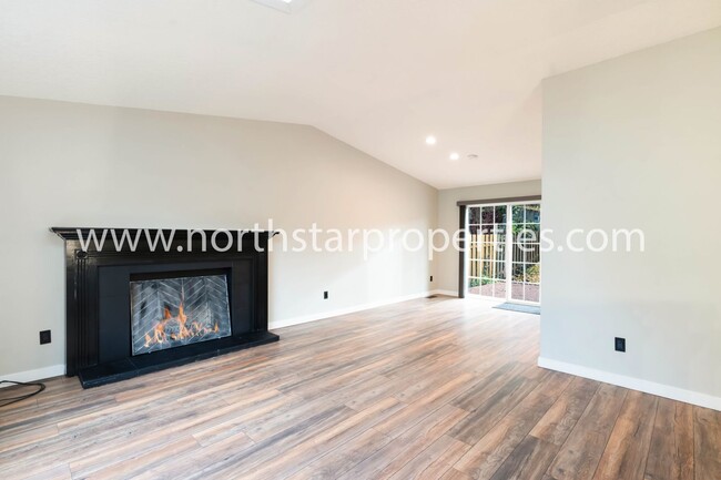 Building Photo - Wonderful Burlingame Remodel