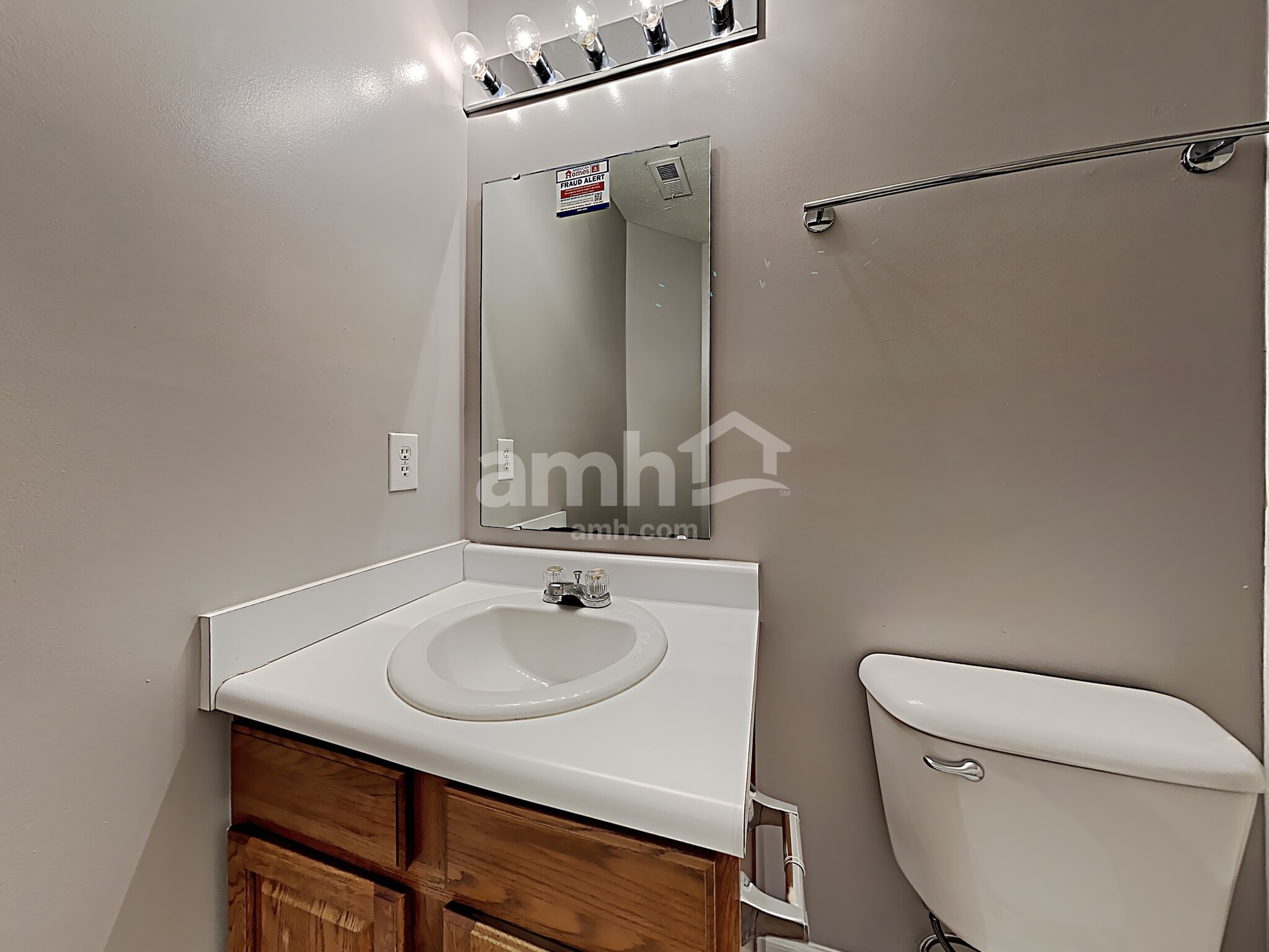 Building Photo - 1276 Ivory Ct