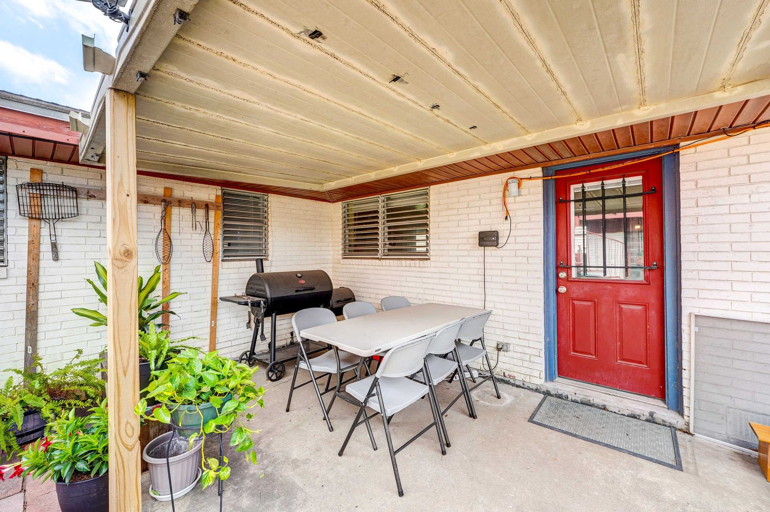 Building Photo - 3602 Waterloo Dr