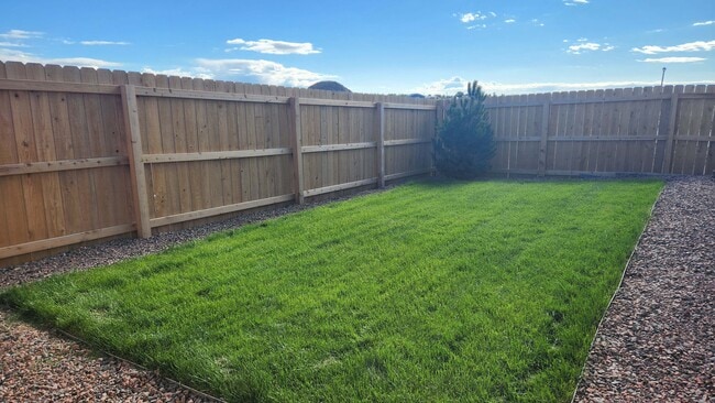 Building Photo - 8619 Blue Feather Lp