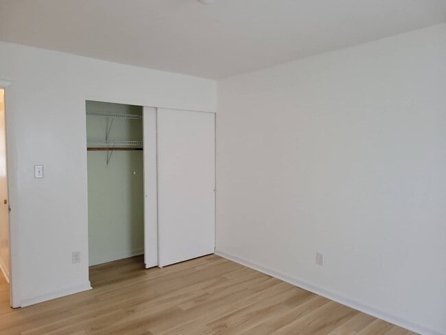 Building Photo - Nice Duplex in Havelock