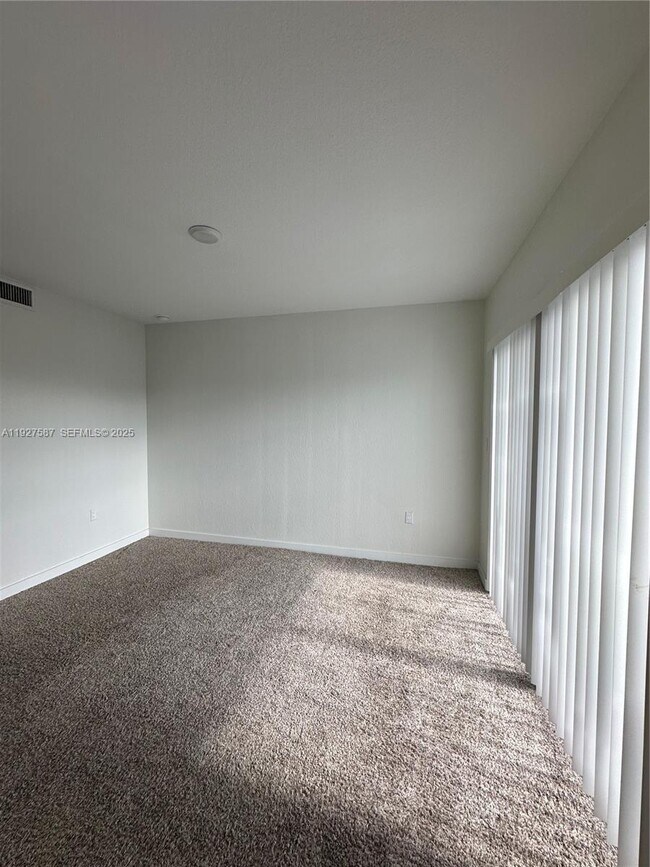 Building Photo - 14573 SW 261st Terrace