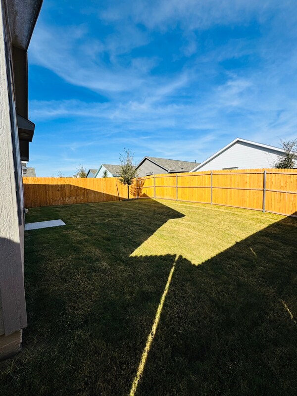 Building Photo - 3931 Selawik St