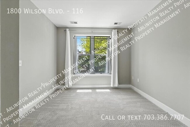 Building Photo - 1800 Wilson Blvd