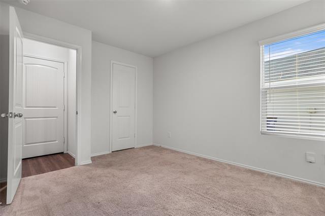 Building Photo - 5349 Vinebrook Wy