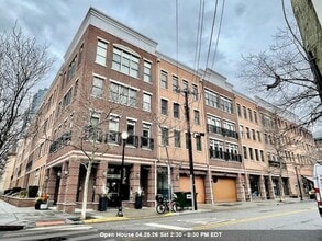 Building Photo - 126 Dudley St