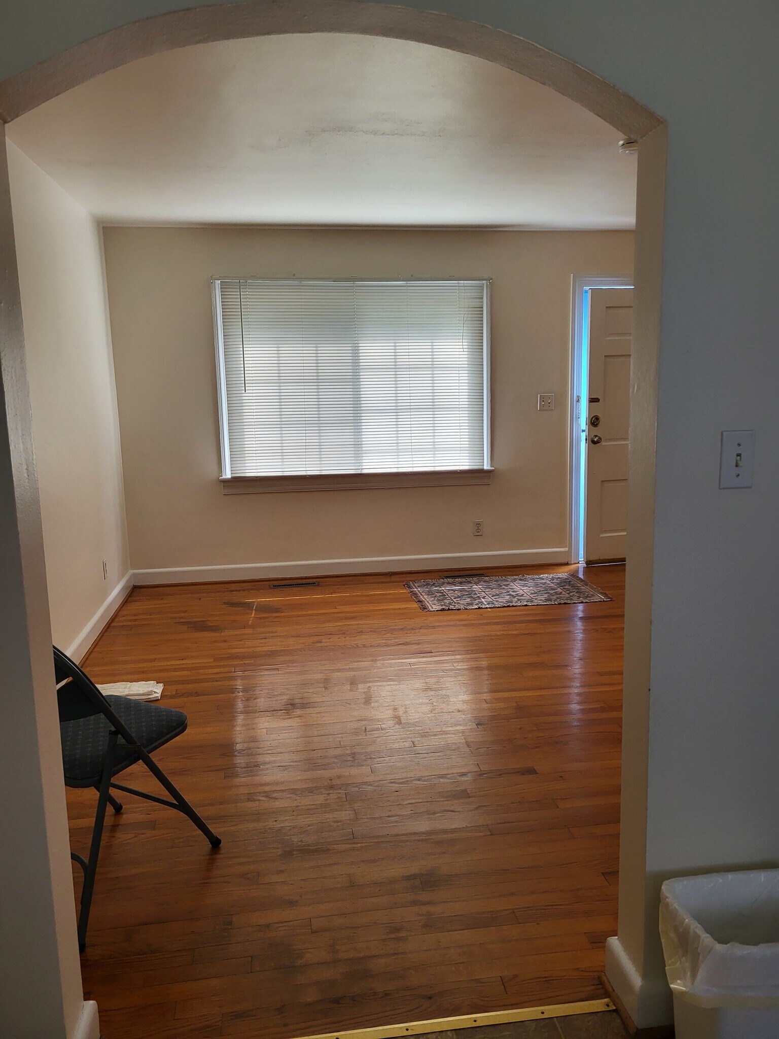 Building Photo - 156 W Bayview Blvd