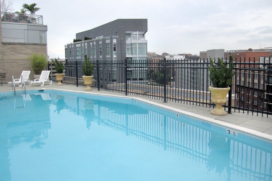 Building Photo - 2201 L St NW