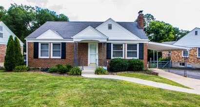 Building Photo - adorable home with a fence!