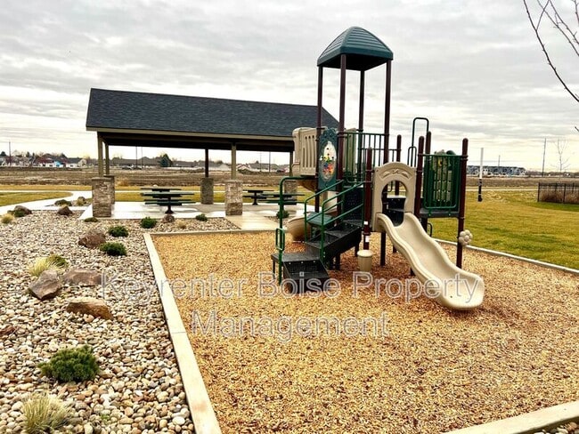 Building Photo - 12761 W Norterra Ln