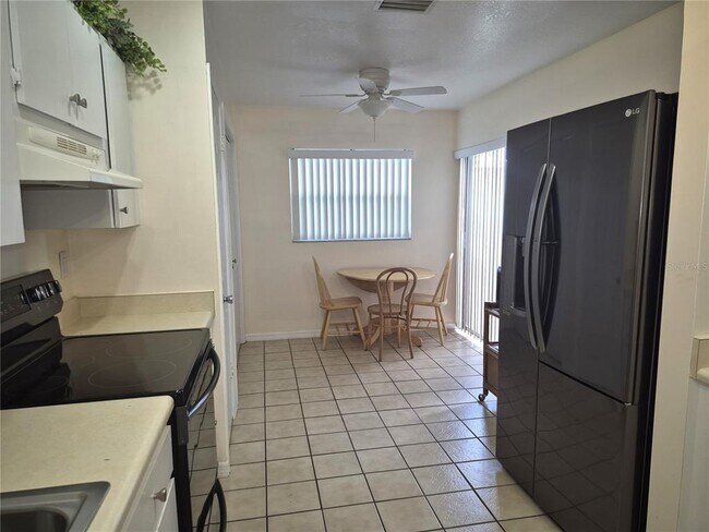 Building Photo - 40 Dale Pl