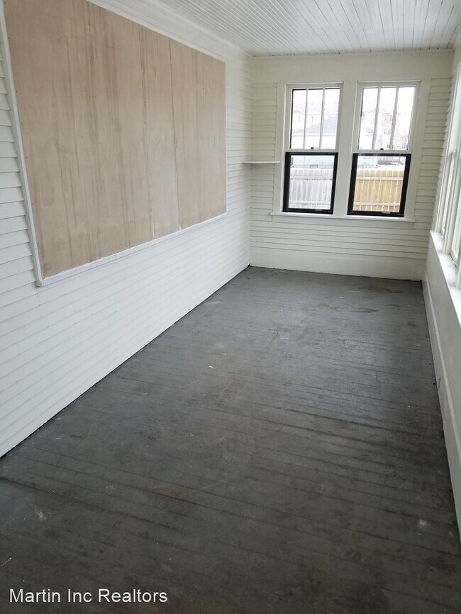 Building Photo - 1 br, 1 bath House - 52 1/2 Franklin St