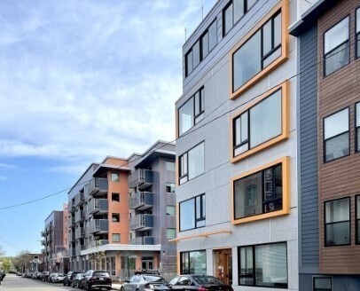 Building Photo - 71 Border St