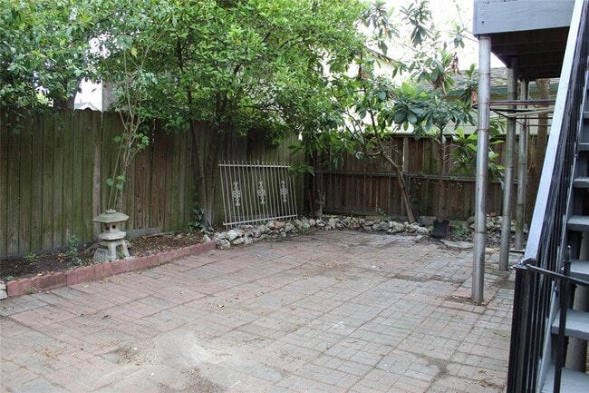 Building Photo - 1813 Hatwell St