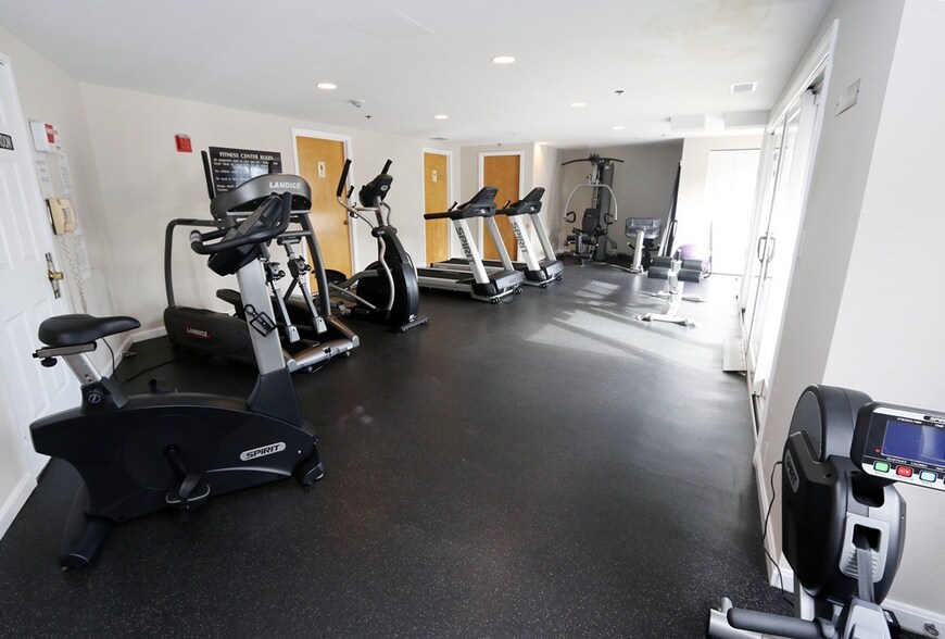 Building Photo - 30 Revere Beach Pky