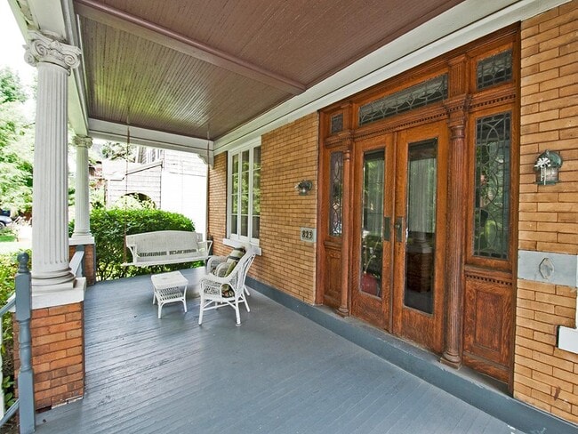 Building Photo - 823 S Trenton Ave