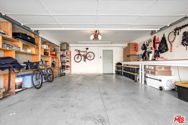 Building Photo - 2114 Narcissus Ct