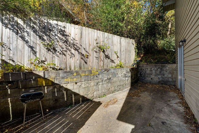 Building Photo - 732 Marley Way