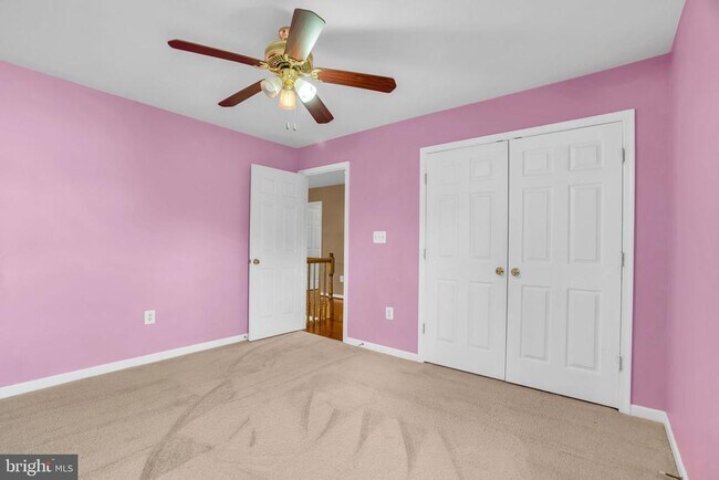 Building Photo - 8142 Tenbrook Dr