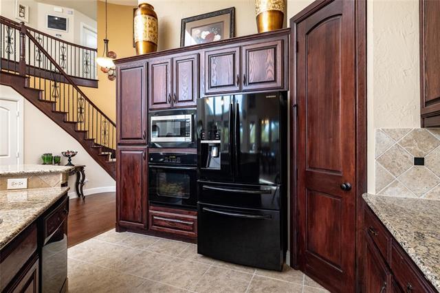 Building Photo - 6728 S Fork Dr