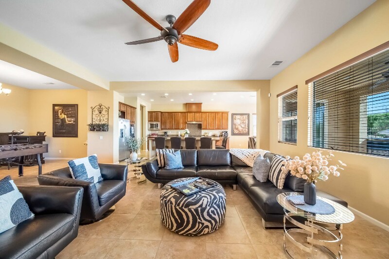 Building Photo - 40834 Adriatico Ct