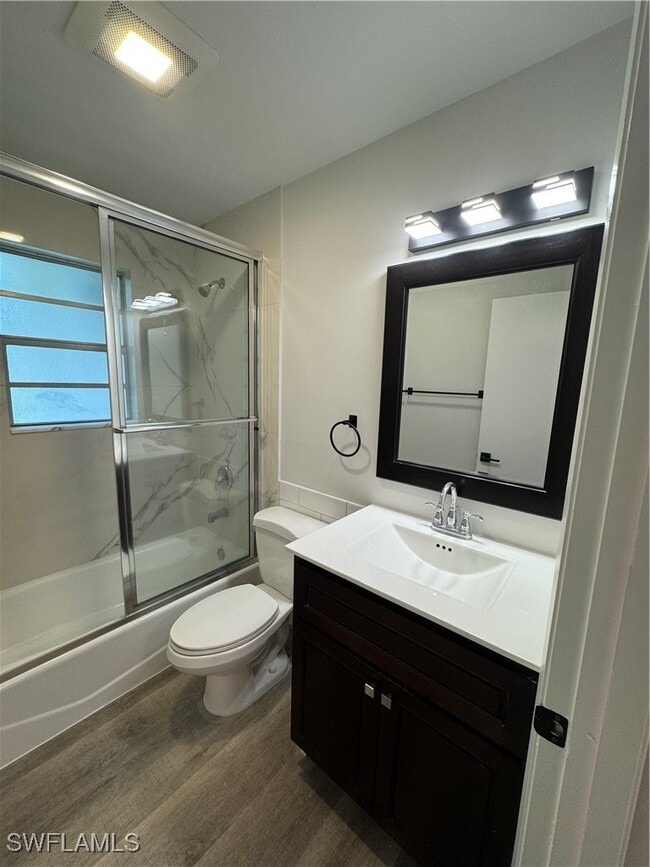 Building Photo - 3181 Poinciana Dr