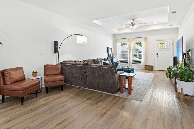 Building Photo - 65 Marsh Landing N