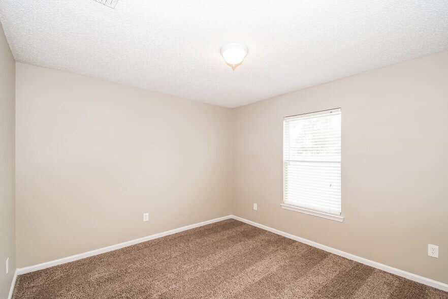 Building Photo - 3138 Haverhill Ct